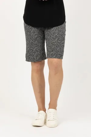 4175 Manhattan Cuff Short - Emery Black
