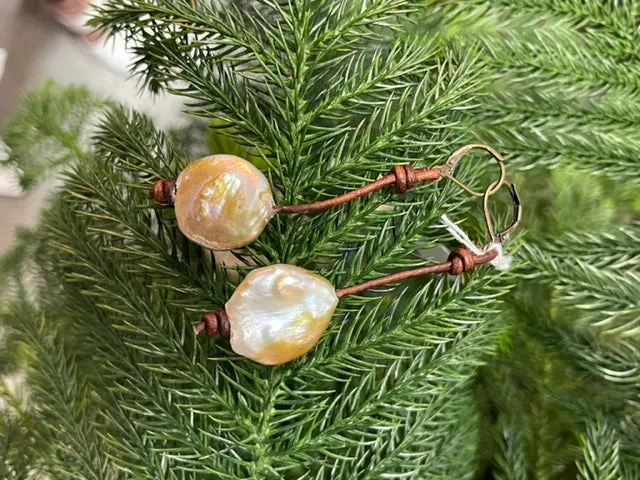 Coin Pearl Earrings