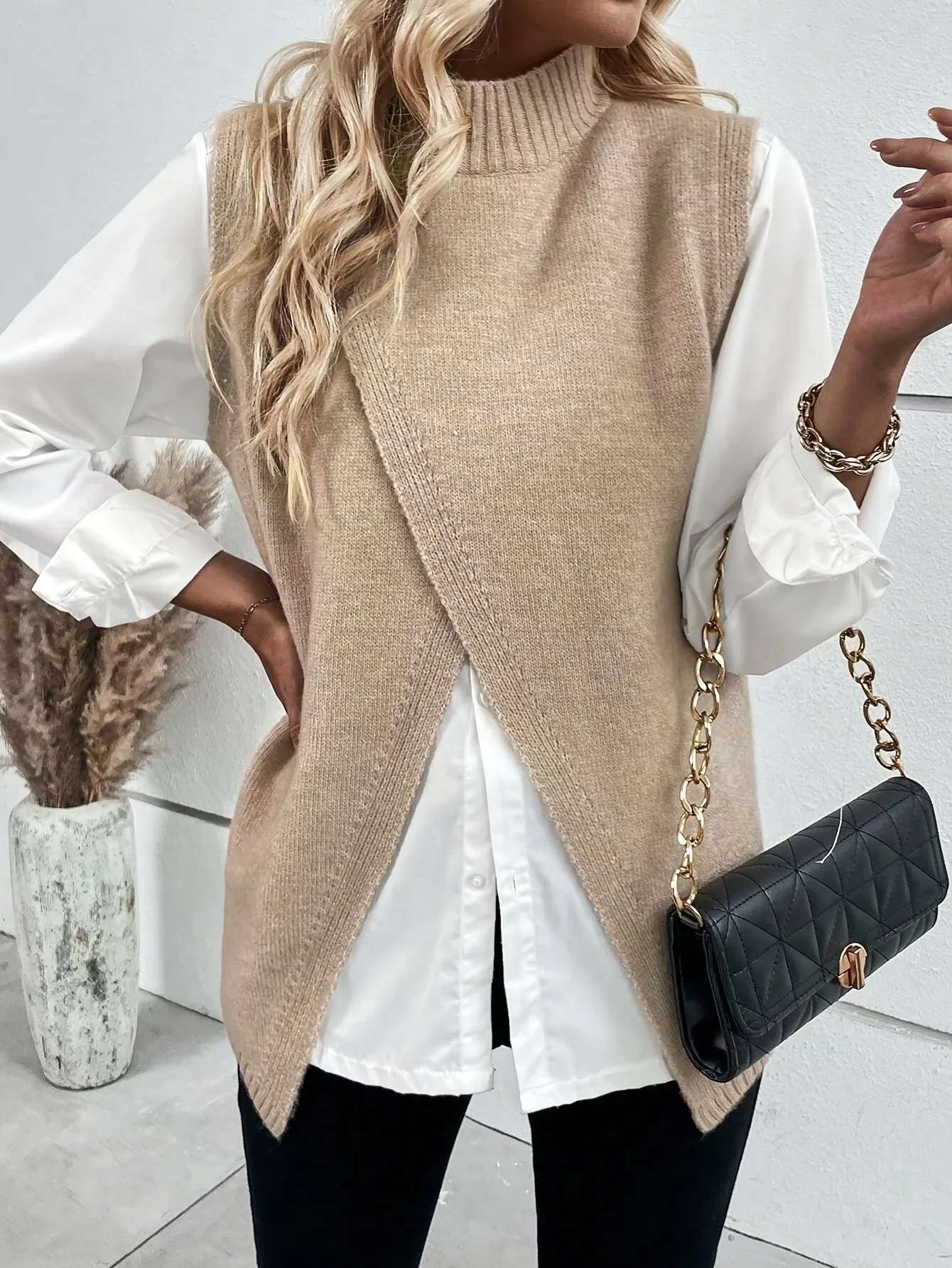 Jaane - Elegant High Neck Knit Cardigan