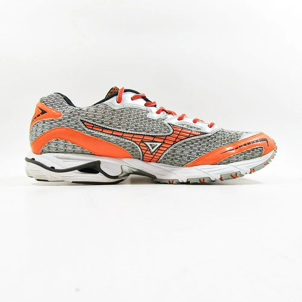 MIZUNO Wave Precision 10