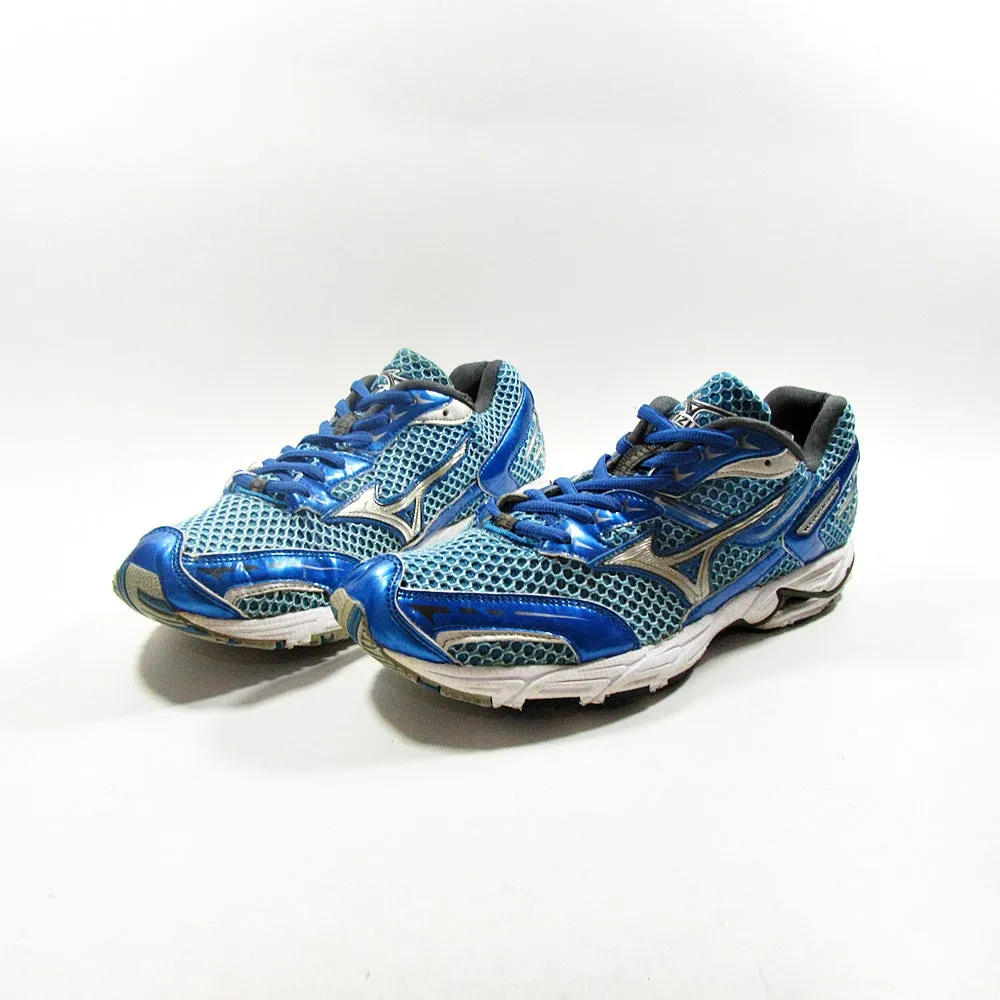 MIZUNO Wave Precision 9