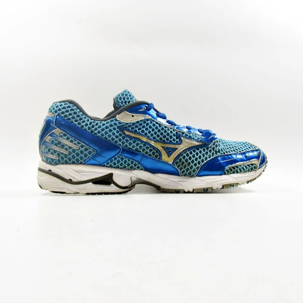MIZUNO Wave Precision 9
