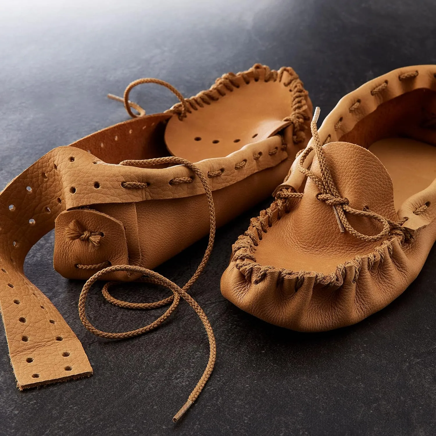 Moccasin Kit by ArtMinds